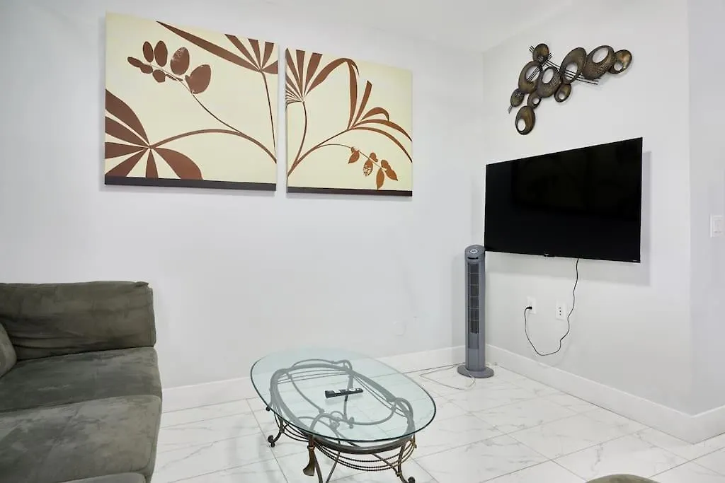 Basement Suite In Vancouver Apartment