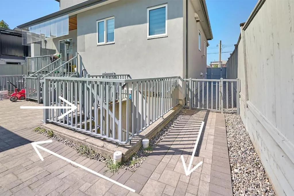 Apartment Basement Suite In Vancouver Canada